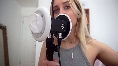 Claudy Asmr Ear Eating Onlyfans Leaked Video